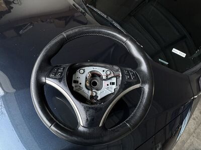Bmw E9x,E8x Steering Wheel