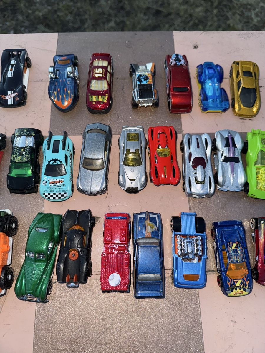 Bag of 44 collectible cars