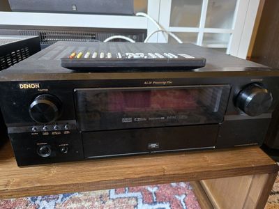 Denon AVR-3805 7.1 Receiver w/ Remote