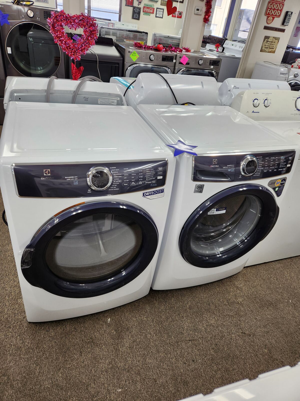 BRAND NEW!! ELECTROLUX FRONTLOAD WASHER AND ELECTRIC DRYER SET!