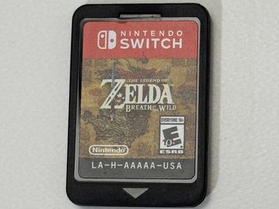 Nintendo Switch Game / Zelda Breath of the Wild / Good Condition