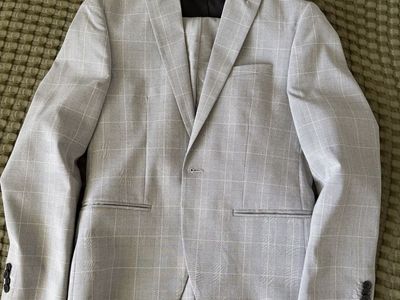 Men’s suits