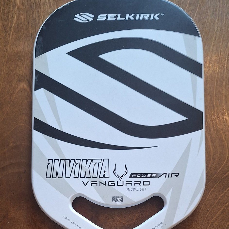 Selkirk VANGUARD Invikta Pickleball Paddle