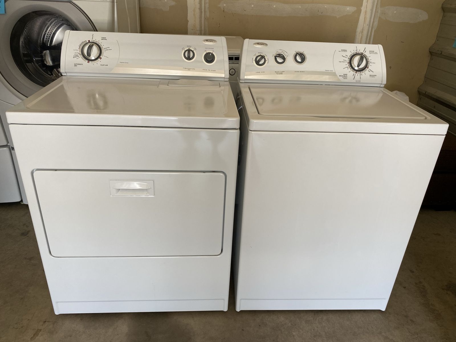 Whirlpool washer and 4 prong electric dryer