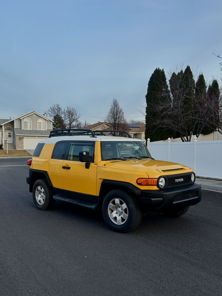 2008 Toyota FJ Cruiser Base