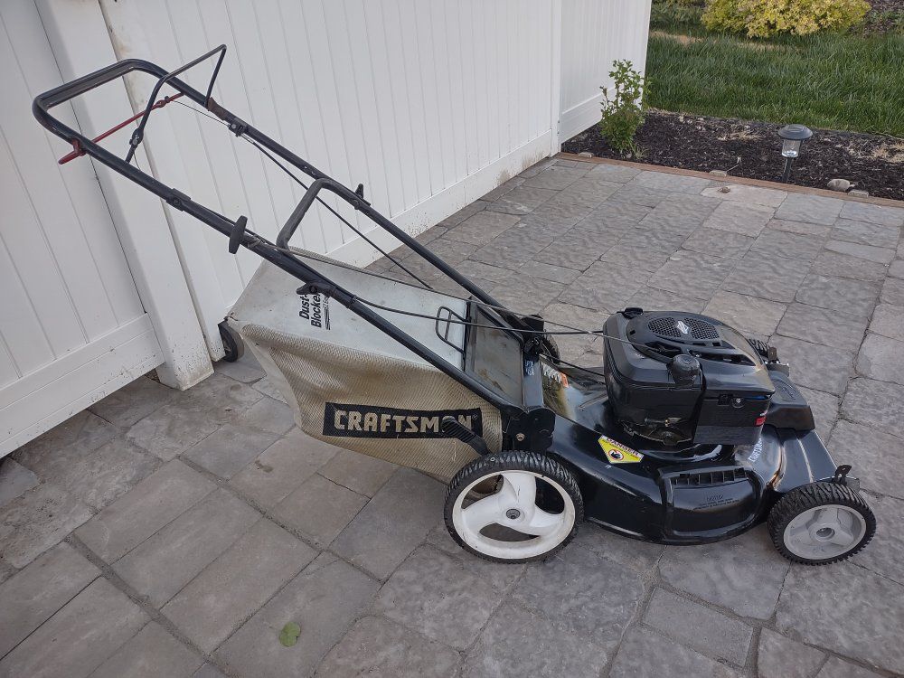 Lawn mower "Craftsman" 6.75 hp self-propelled