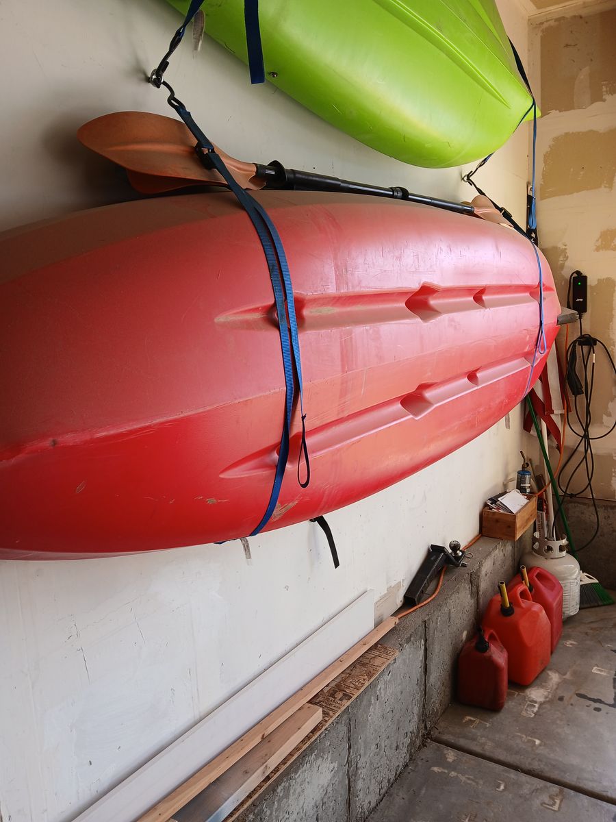 12'  2 person lifetime kayak w/ paddles