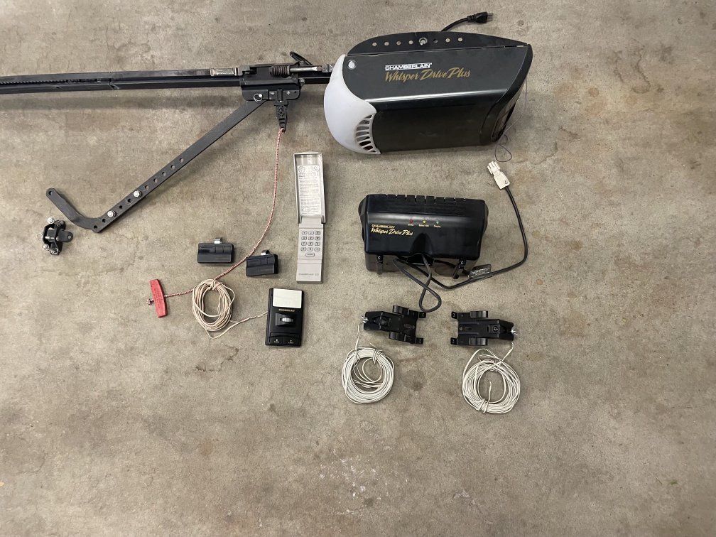 Chamberlain Whisper Drive Plus HD800D 1/2 HP Garage Door Opener System w/ Accessories