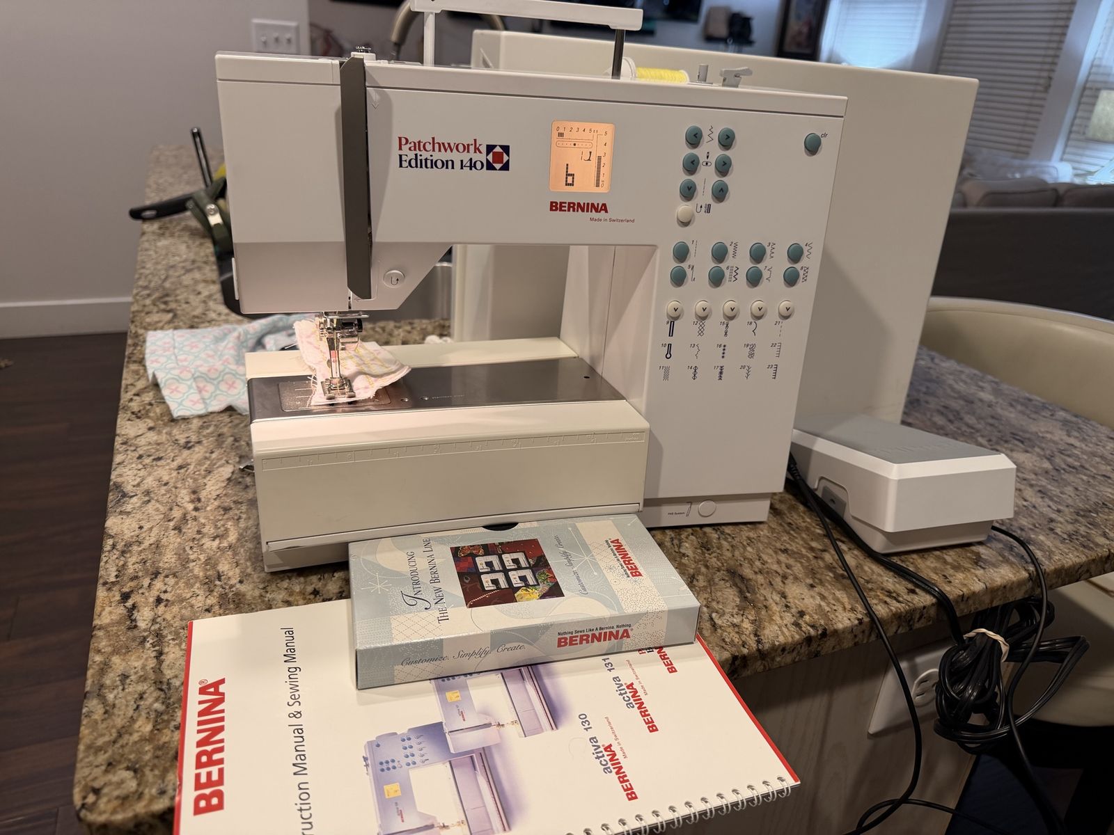 Bernina Patchwork Edition 140 Sewing Machine with Manual and Accessories