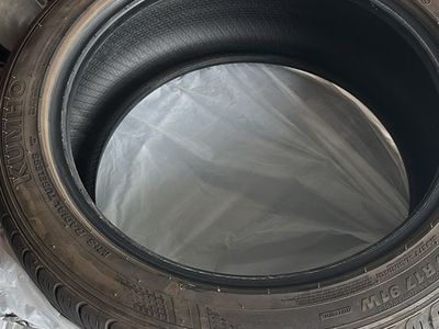 Kumho Ecsta PS31 225/45R17