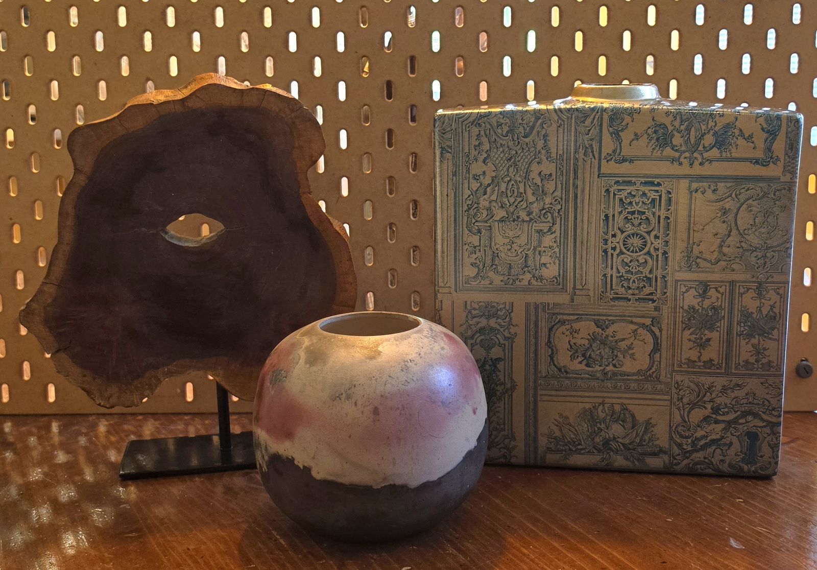Vases & Art Piece