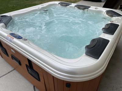 Bullfrog Hot Tub With FREE Delivery