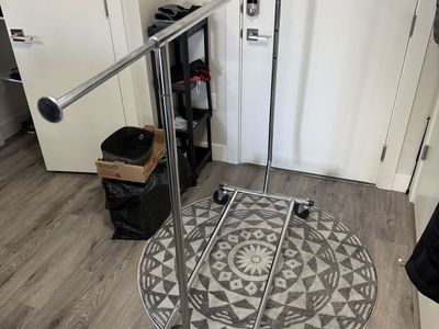 Rolling clothes rack, including the 2 hanging cloth shelves