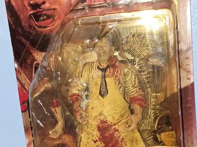 Movie Maniacs Texas Chainsaw Leatherface Figure McFarlane 1998