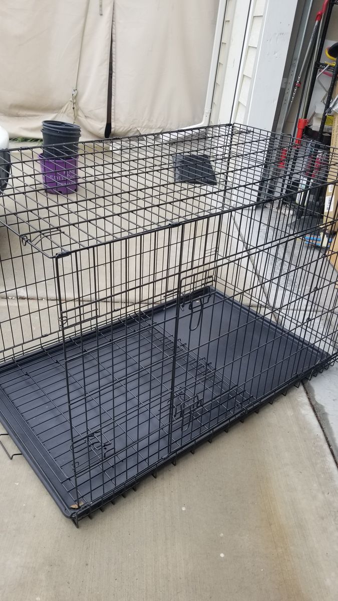 Dog crate