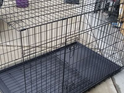 Dog crate
