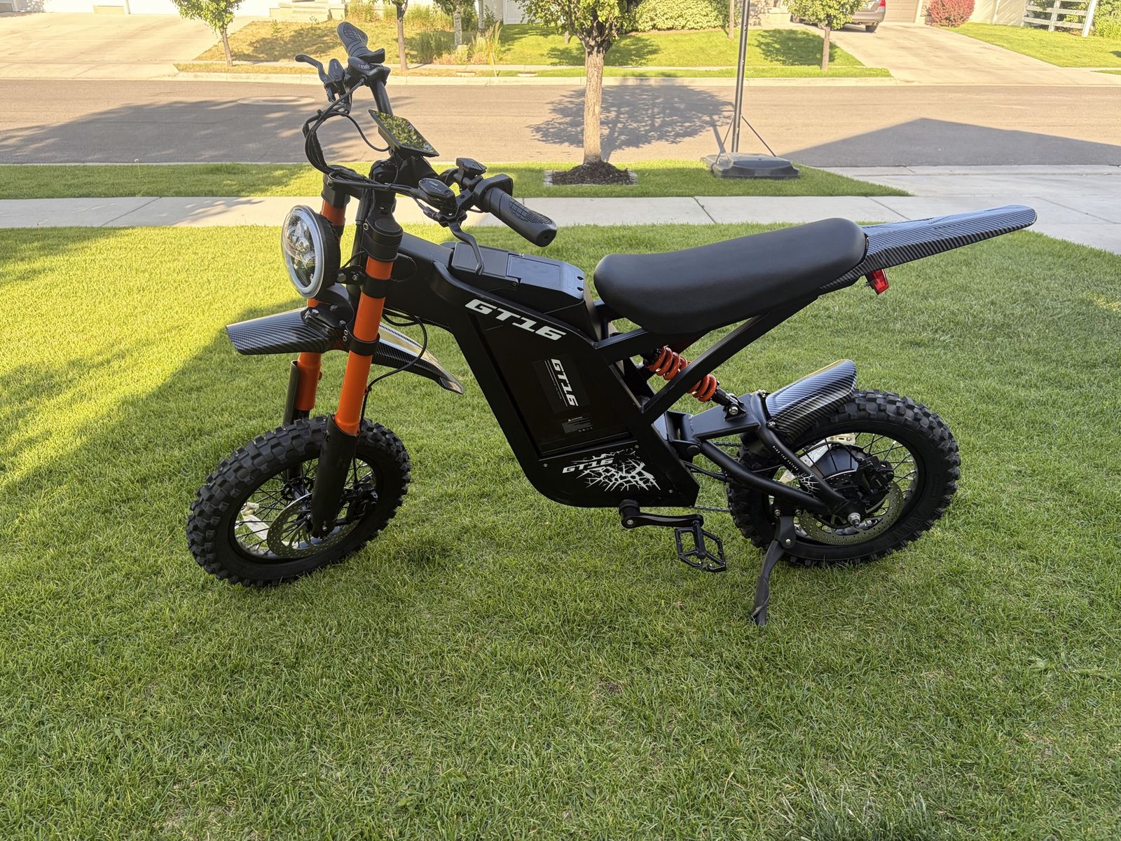 Misodo GT1S Electric Dirt Bike for Adults - High Performance E-Bike for Off-Road Adventures