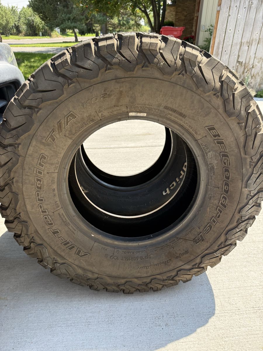 Set of 4 BFGoodrich All-Terrain T/A KO2 Tires - 31x10.50R15LT