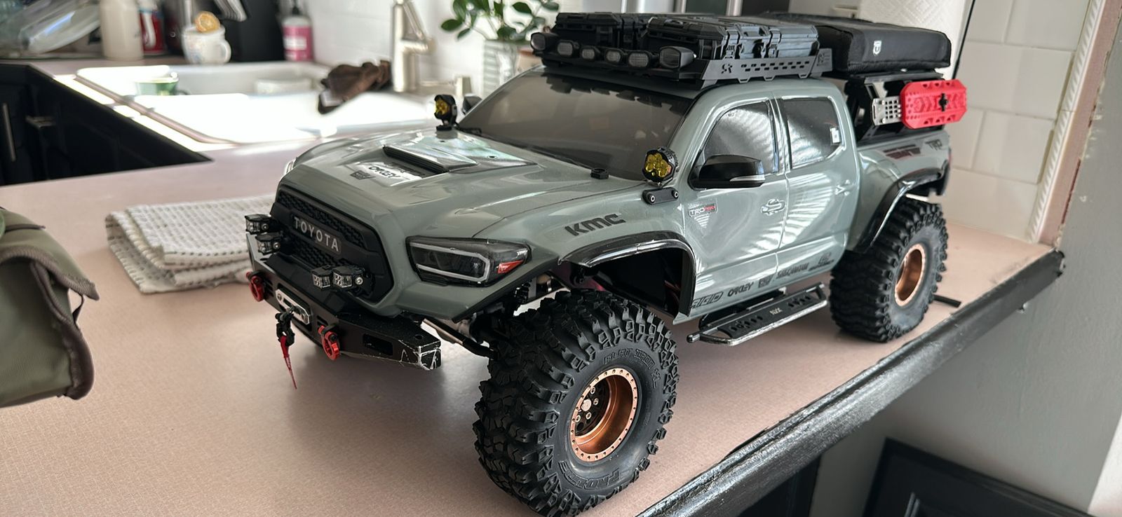 Taco beast 1/10 custom trail truck