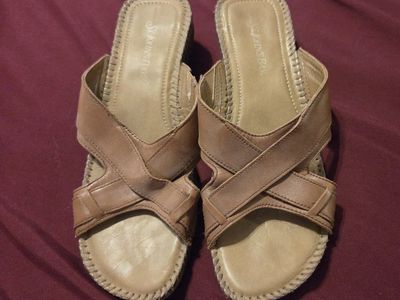 St. John's Bay Women's Tan Cross Strap Wedge Sandals, Size 9
