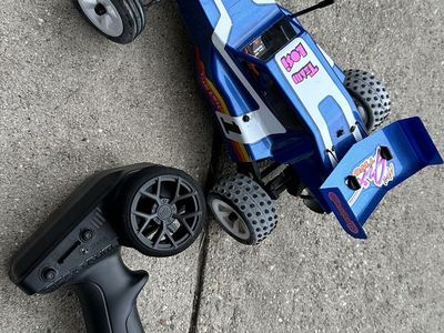 Team Losi JRX2 Brushed 2WD Buggy With Battery