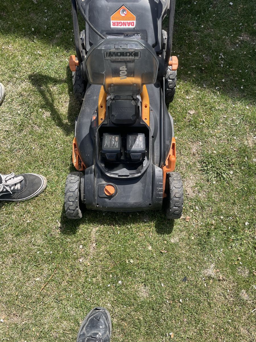 WorkS Battery Powered Lawn Mower
