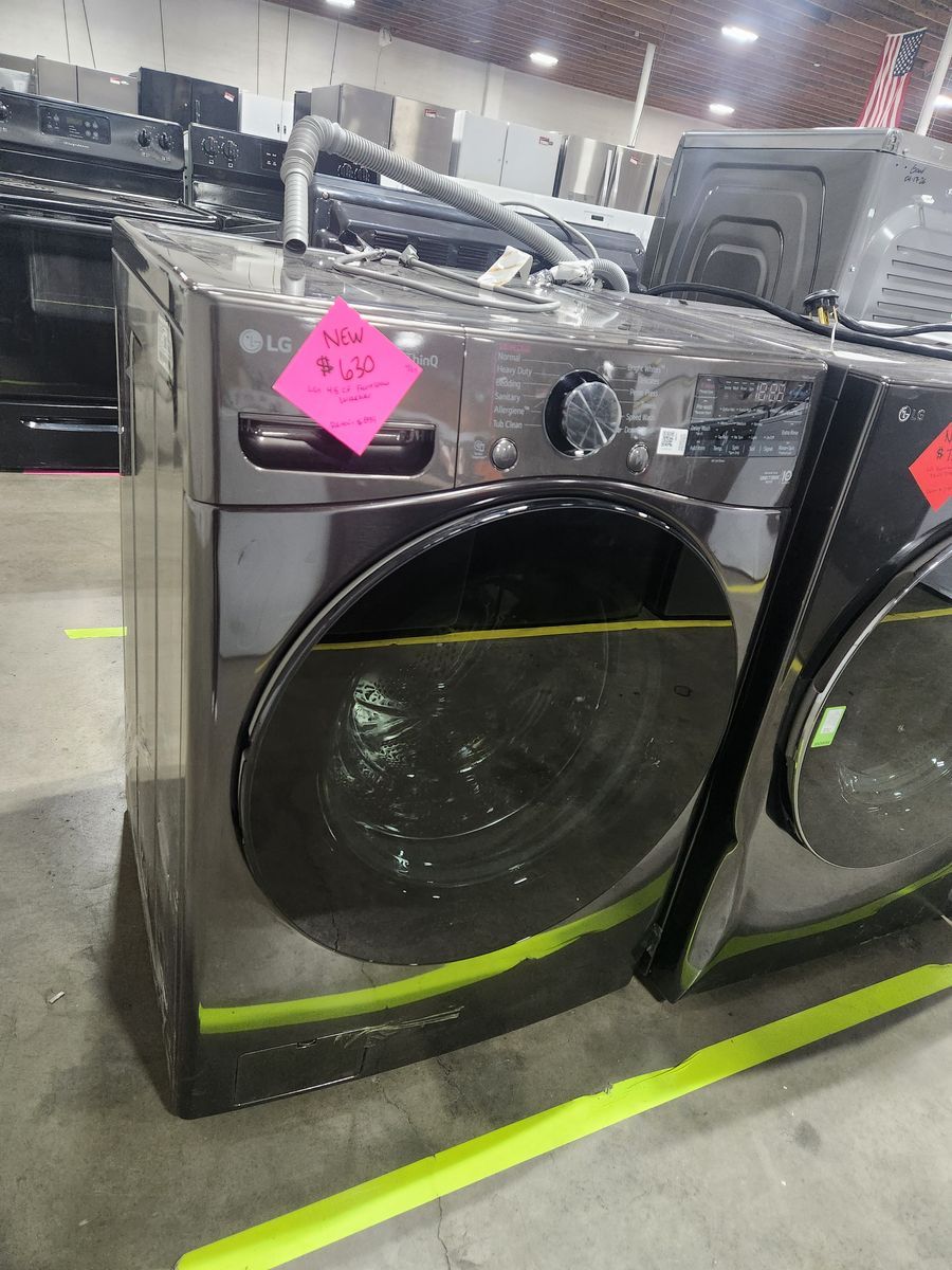 BRAND NEW! LG THINQ 4.5 CF FRONTLOAD WASHER