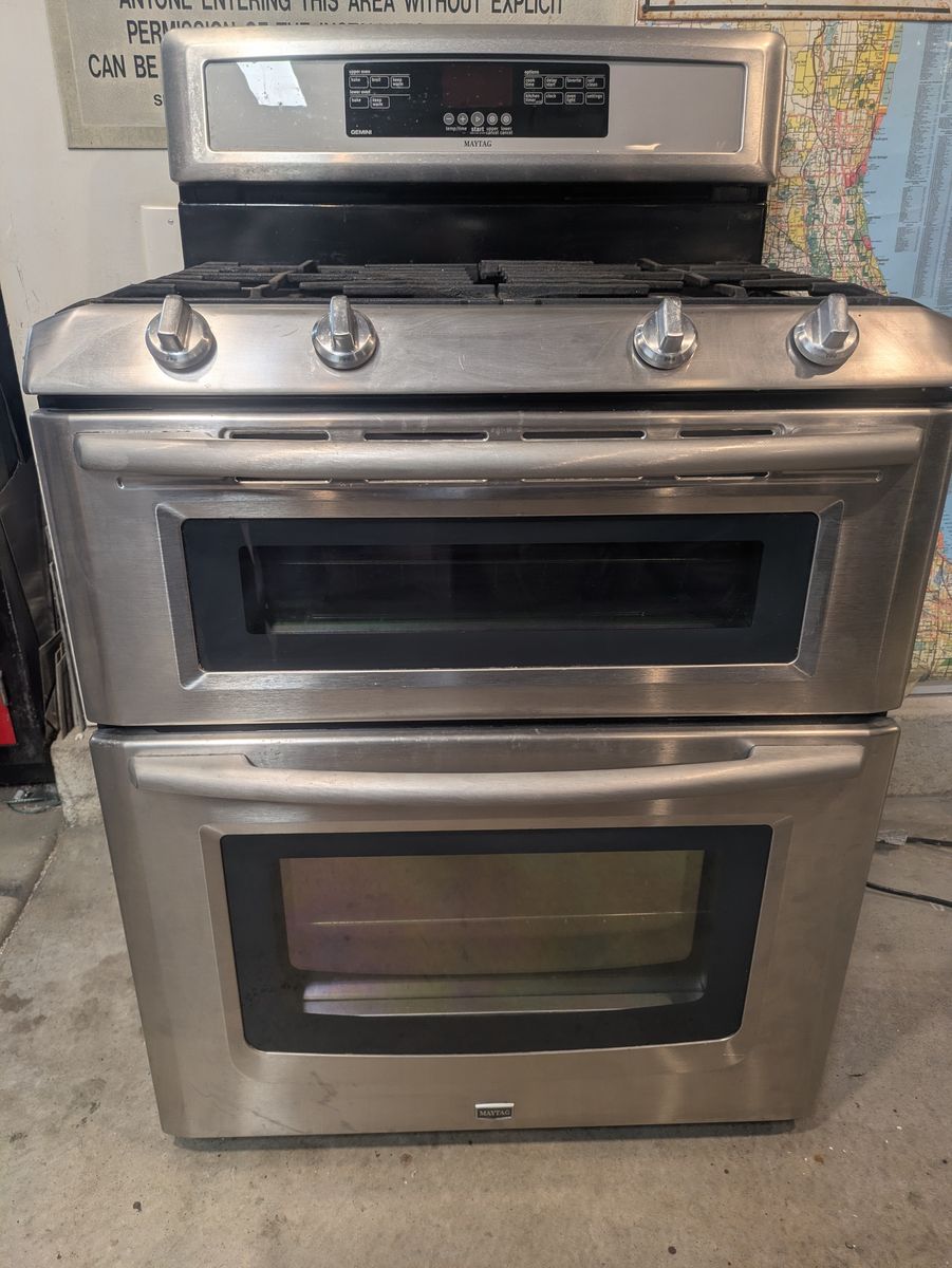 Maytag GAS Range (Includes LP Gas Jet Kit)