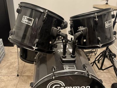 Gammon Drum Set