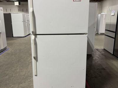 HUGE SAVINGS! GOOD HOTPOINT TOP BOTTOM FRIDGE