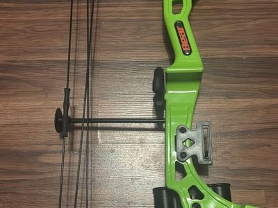 Bear compound bow