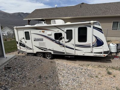 Lance 2185 Travel Trailer