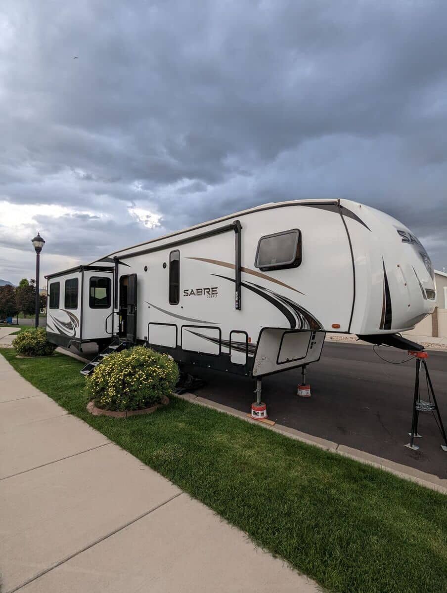 2022 Forest River Sabre 36BHQ