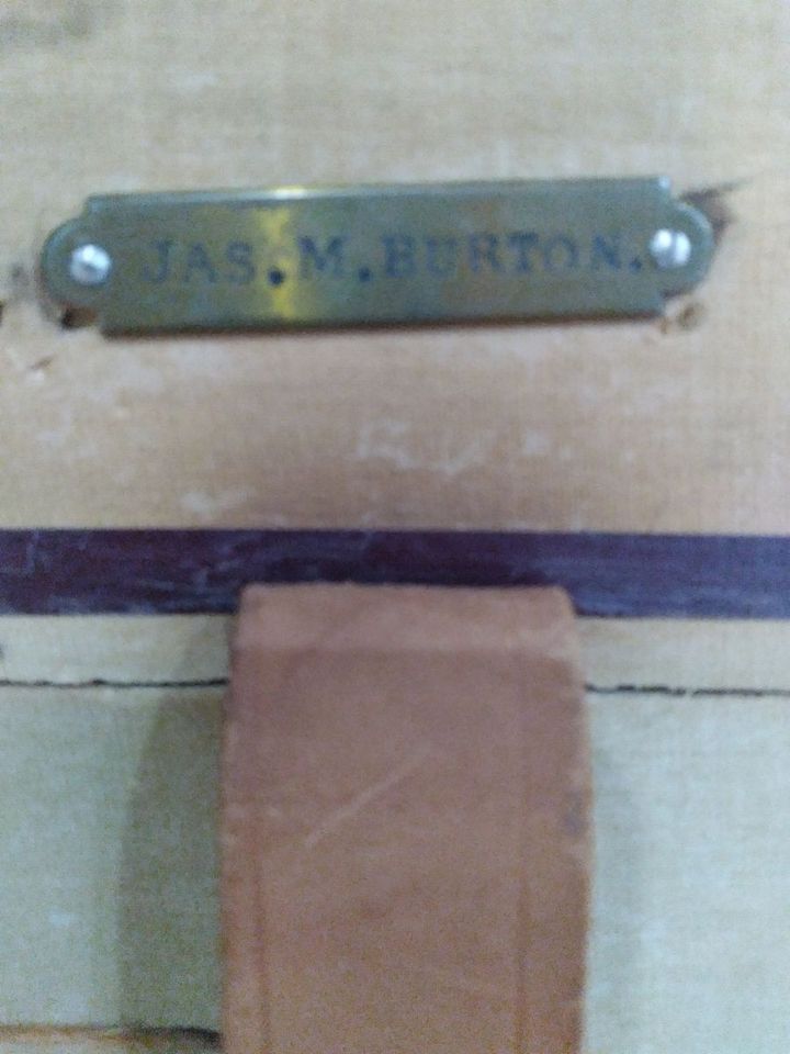 Main image 4