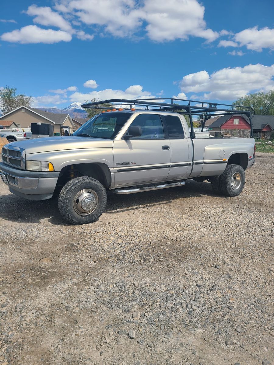 1998 DODGE RAM 3500 Laramie SLT