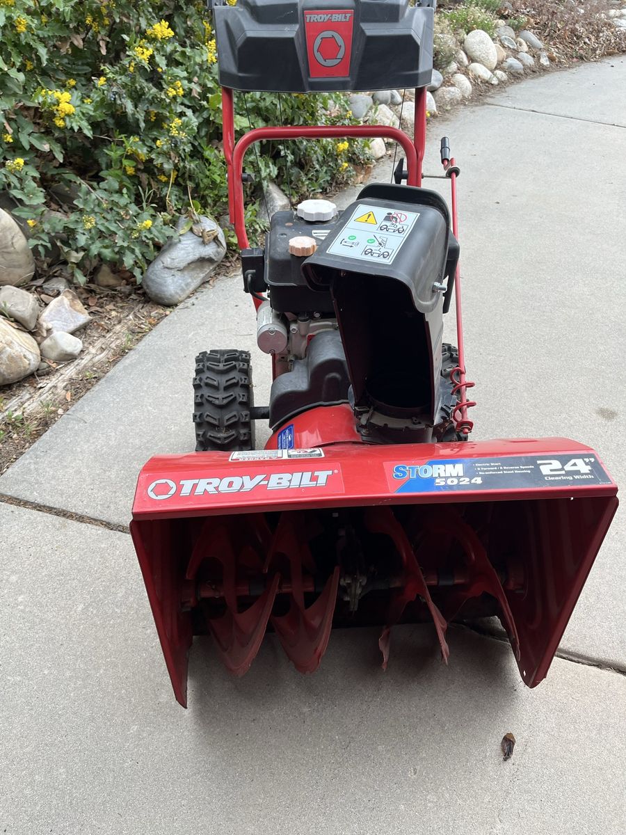 Troy-Built Storm 5024 24” Snowblower