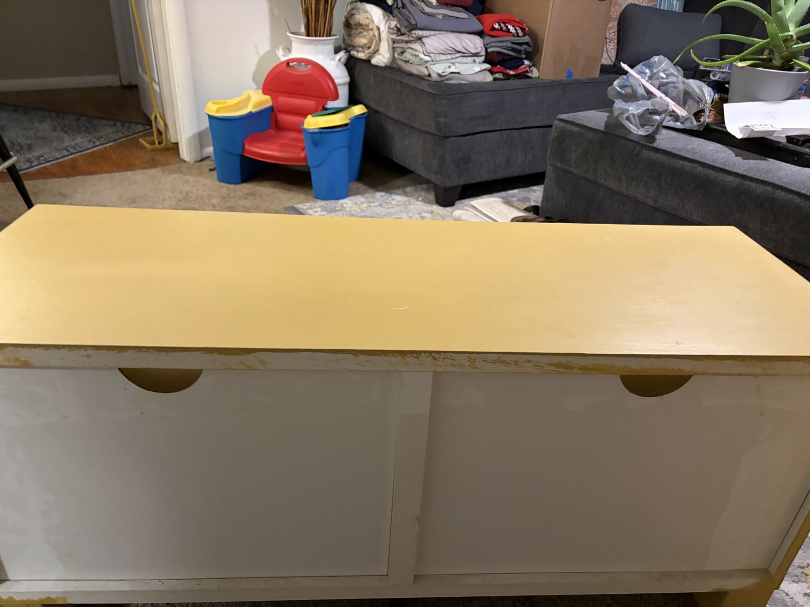 Main image 4