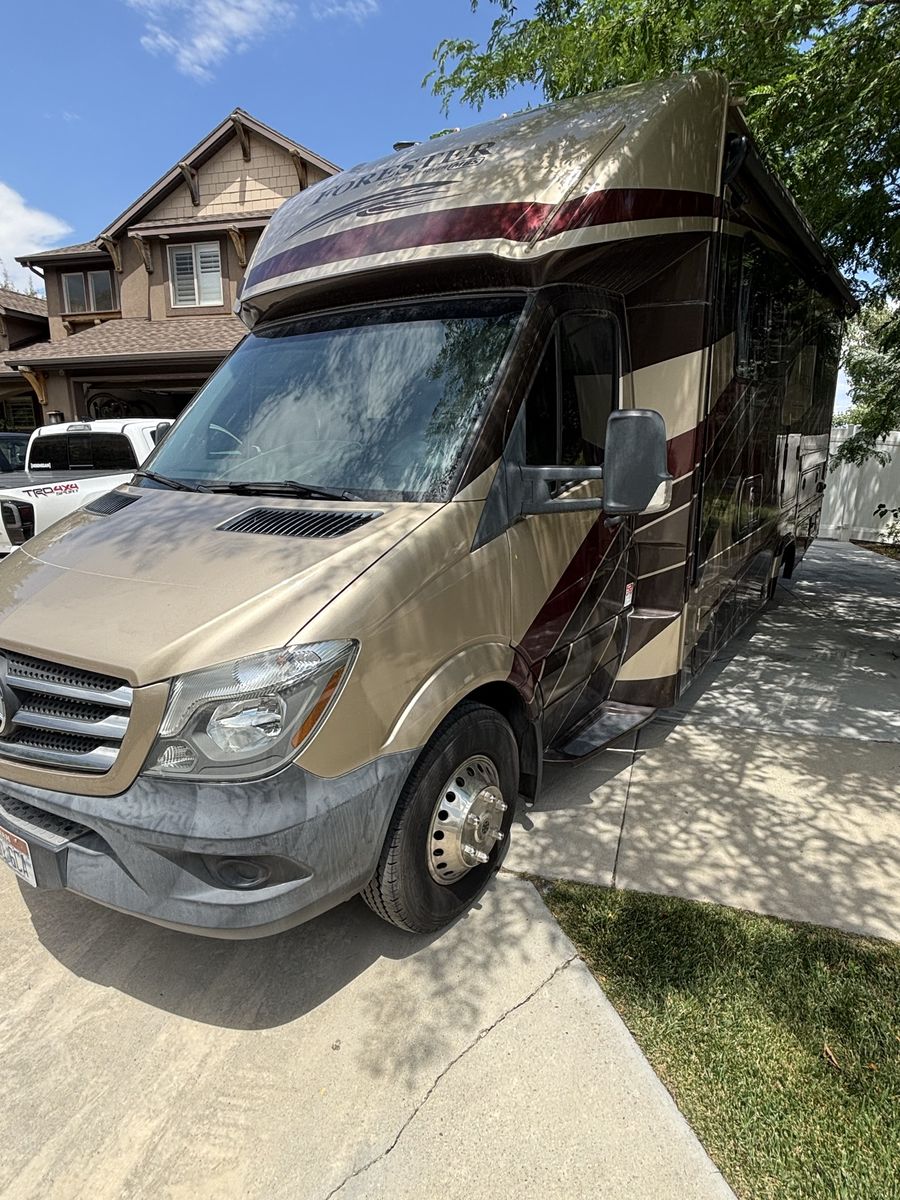 2018 Forest River Forester MBS 2401WS Class C Motorhome - Diesel, 15k Miles, Slide Out, Awning