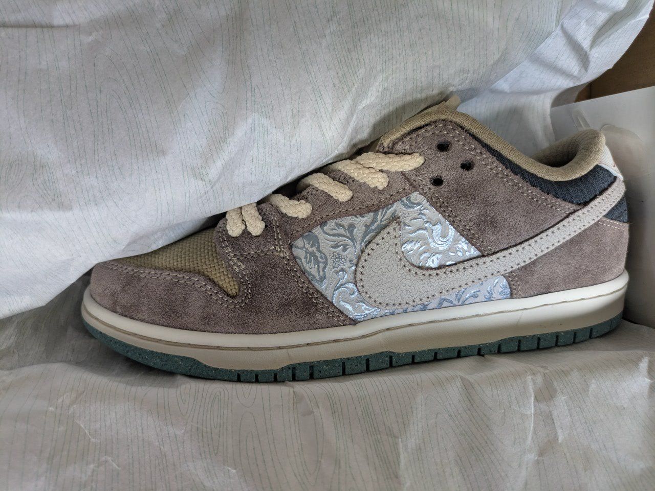 NIKE DUNK LOW SB "BIG MONEY SAVINGS" 6.5M/8W