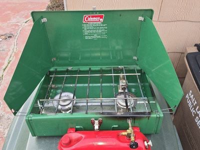 Coleman 425E stove