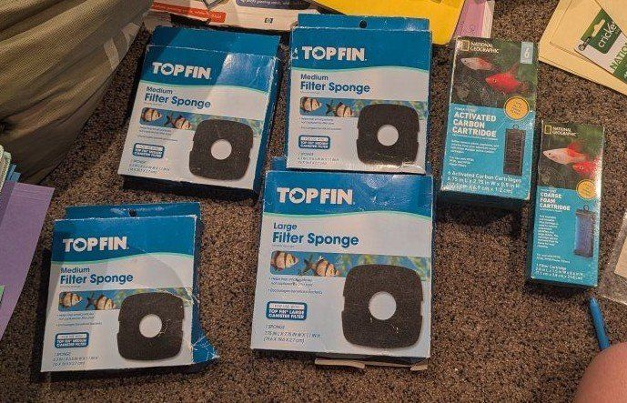 TOP FIN Aquarium Filter Sponges & Activated Carbon Cartridges - Medium & Large, New