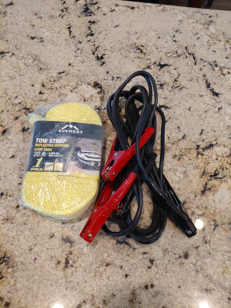 NEW Tow Strap & Jumper Cables Bundle