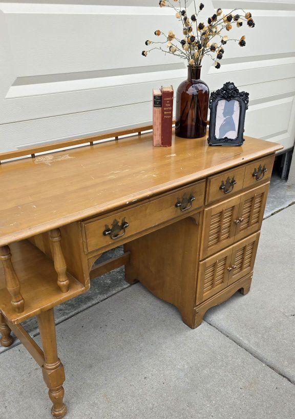 Beautiful MCM Maple Desk