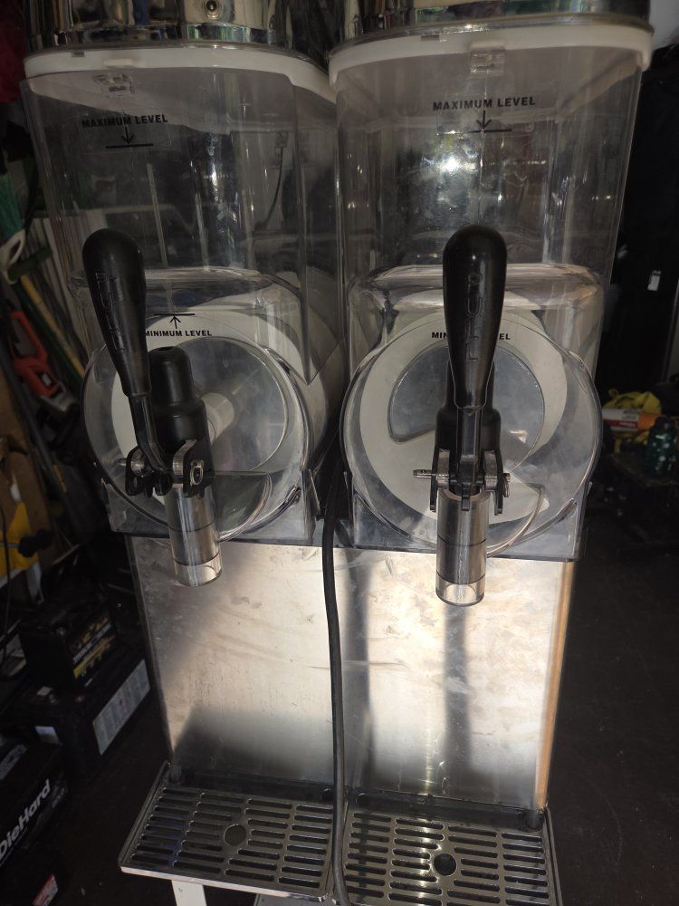 Commercial Dual Tank Slushy Margarita Machine Stainless Steel Base with custom stand