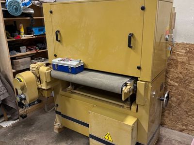 Powermatic Wide Belt Sander 37" wide. Works perfect!!