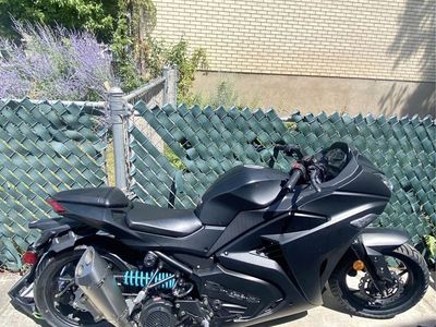 New Venom Fenian Dragon Viper Motorcycle - Matte Black, Never Ridden