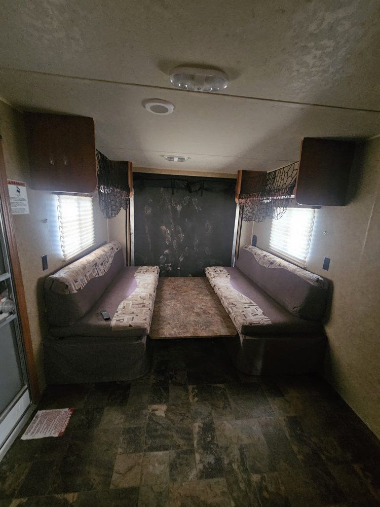 Main image 11