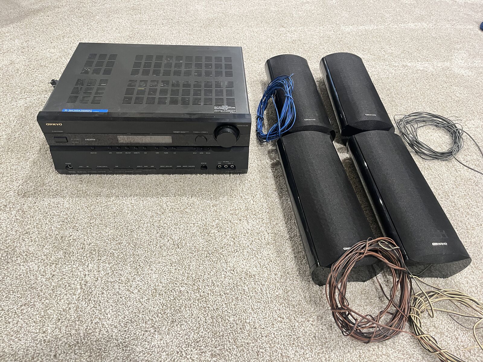 Onkyo TX-SR606 Receiver and 4 Onkyo Speakers