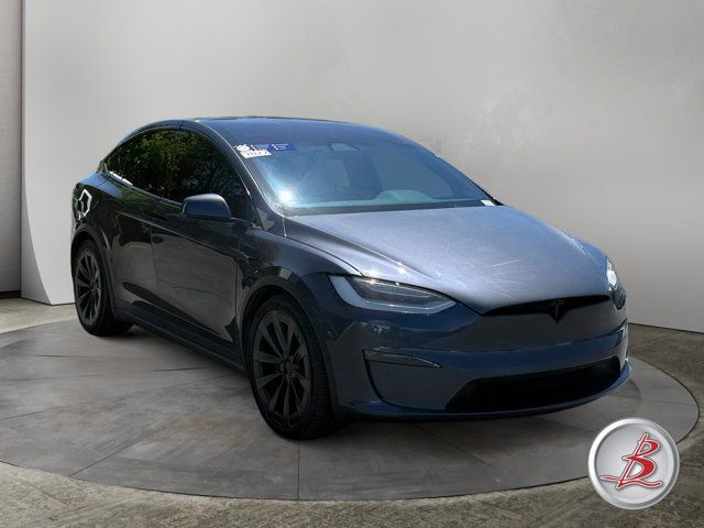 2022 Tesla Model X Base