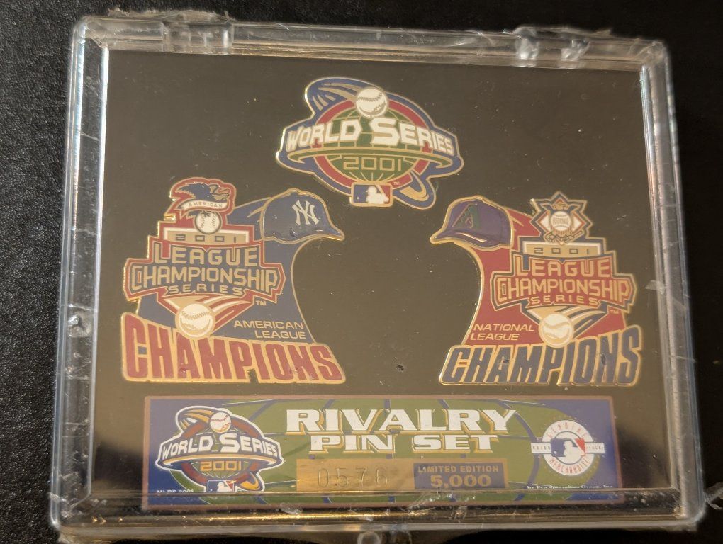 This is a limited edition 2001 World Series Rivalry Pin Set featuring the New York Yankees and the Arizona Diamondbacks, numbere
